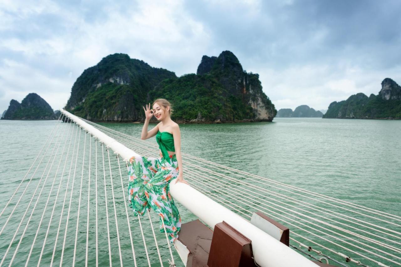 Отель Sena Cruises - Wonder On Lan Ha Bay Халонг Экстерьер фото